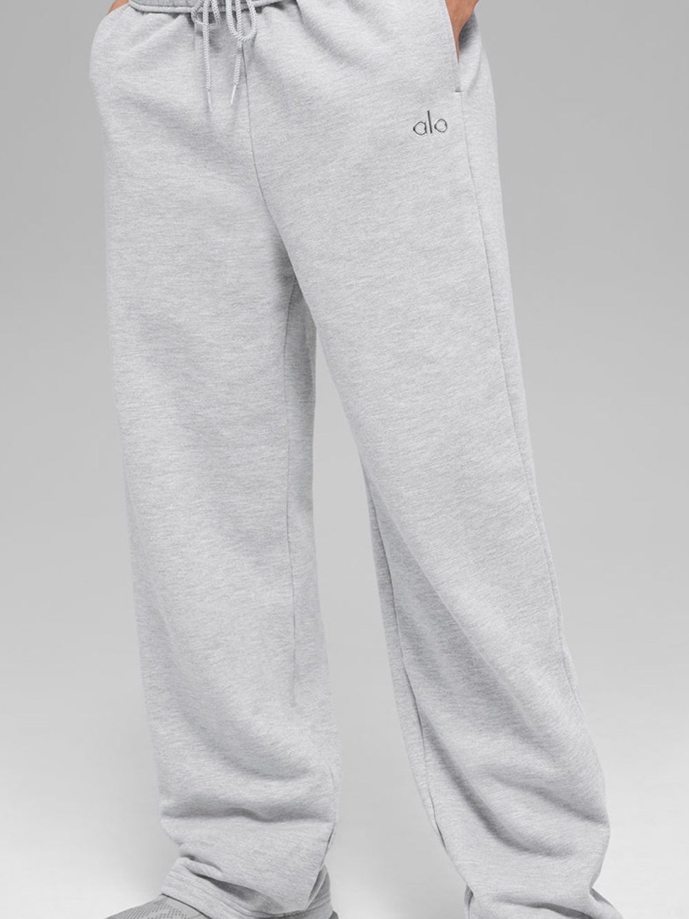 ALO Accolade Straight Leg Sweatpants